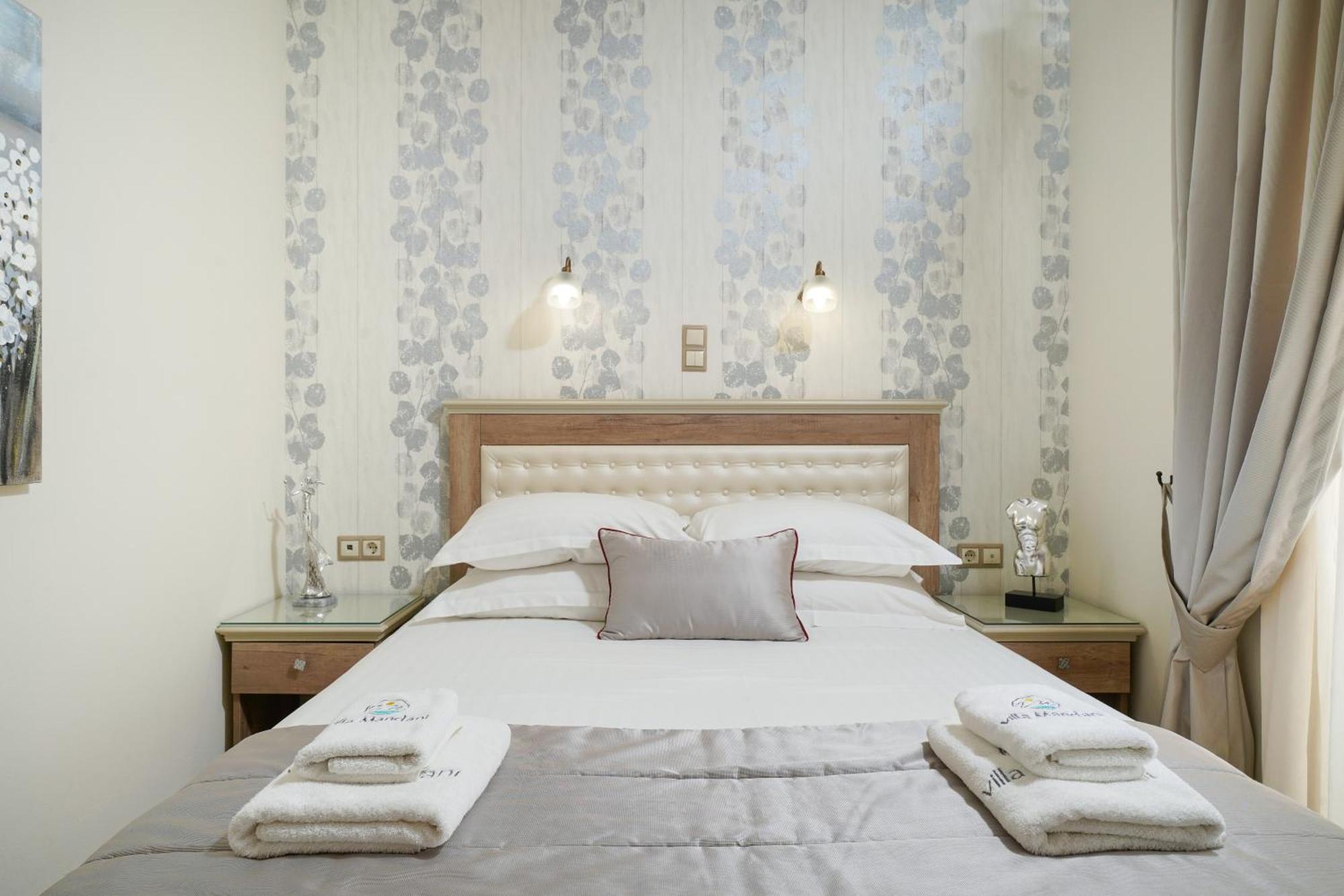 Mandani Villa Luxury Apartments Ліменас Екстер'єр фото