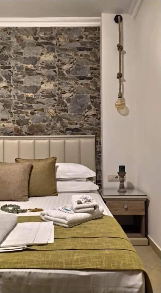 Mandani Villa Luxury Apartments Ліменас Екстер'єр фото