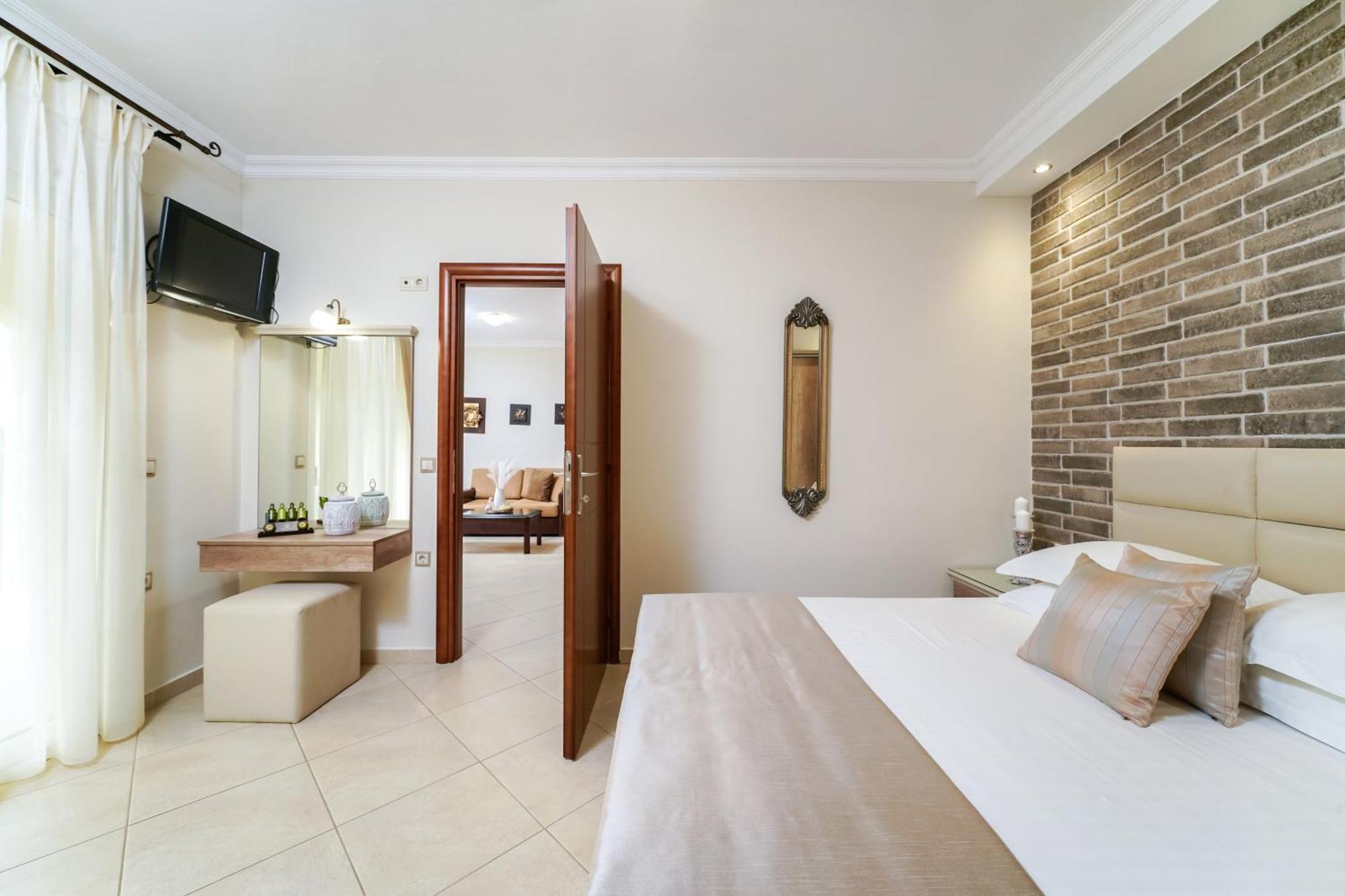 Mandani Villa Luxury Apartments Ліменас Екстер'єр фото